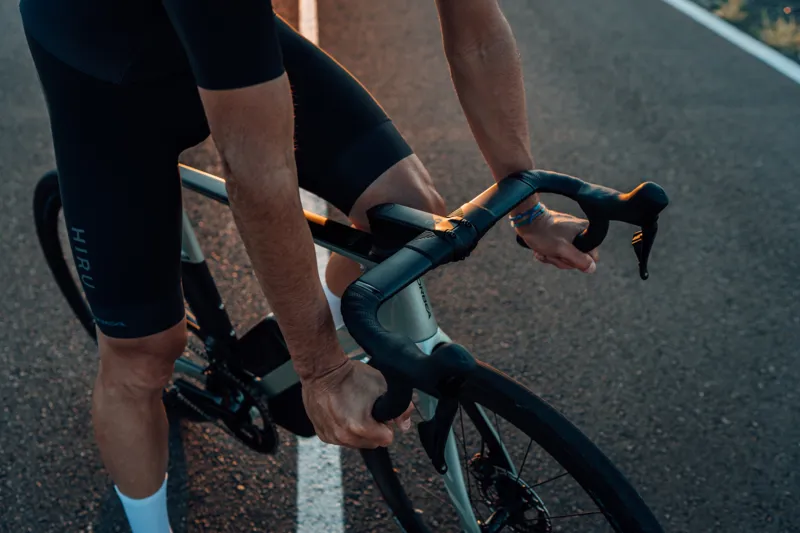 Orbea Orca Aero M20i LTD Ultegra Di2 Disc Carbon Road Bike Red Wine/Raw-8